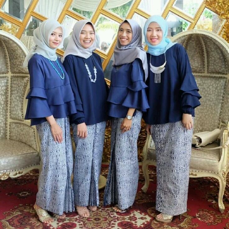 Contoh seragam  bridesmaid  terbaru Specialist Kebaya Gaun 